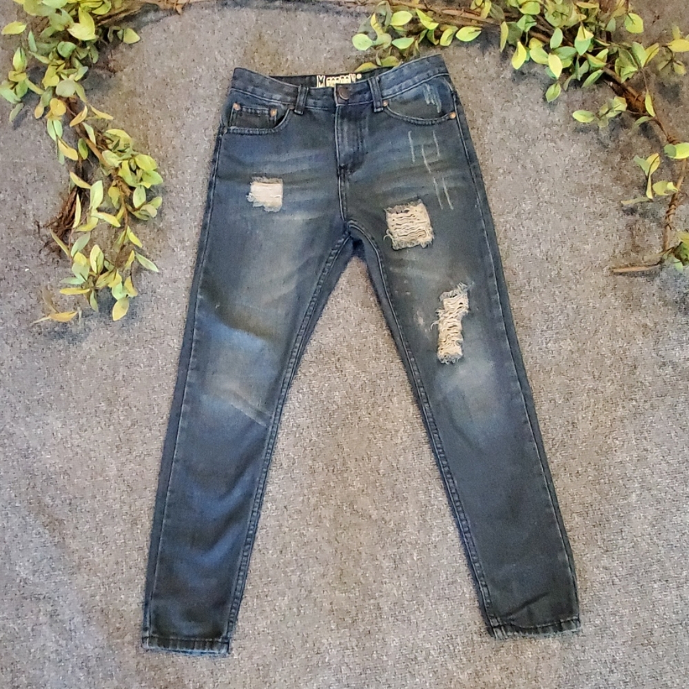 M. GORDON Jean's.                #983